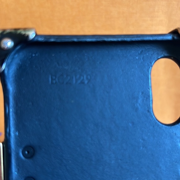 Authentic Louis Vuitton monogram eye trunk iPhone X/XS case - Picture 2 of 6